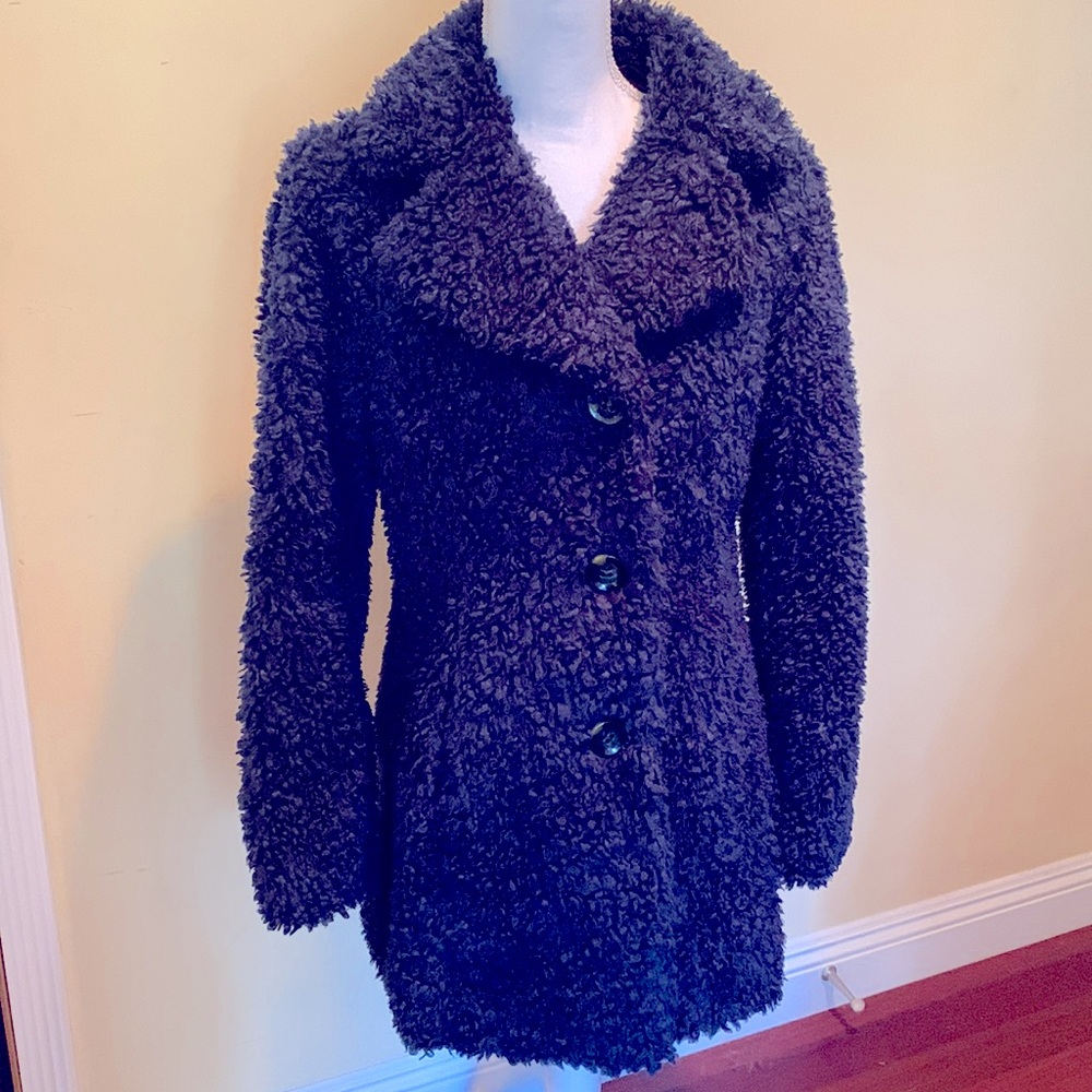 ADELA QUEEN Shaggy Faux Fur Coat Blue ASO Phoebe Buffet Cozycore Boho Cute Layer